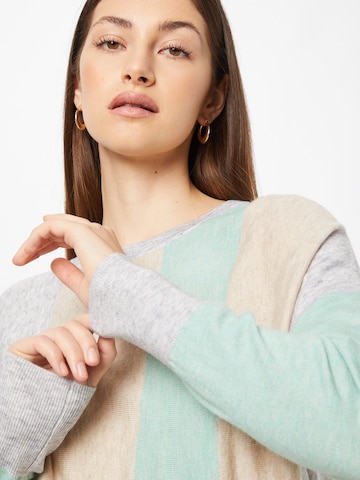 Wallis Pullover in Grau