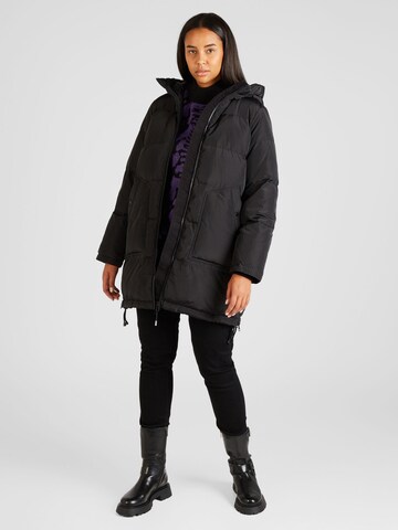 Vero Moda Curve Jacke 'OSLO' in Schwarz