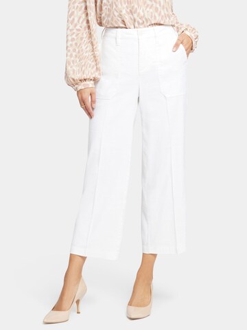 NYDJ Regular Cargo Pants 'NYDJ' in White: front