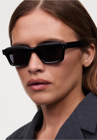 CHIMI Sunglasses in Black
