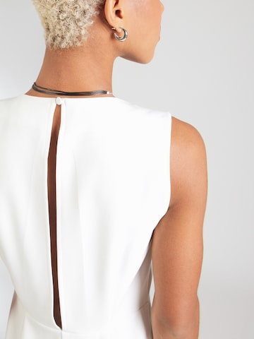 Tuta jumpsuit 'VIGERY' di VILA in bianco