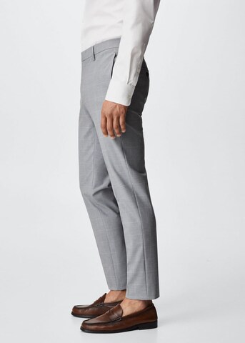 MANGO MAN Slim fit Pleated Pants 'Paulo' in Grey