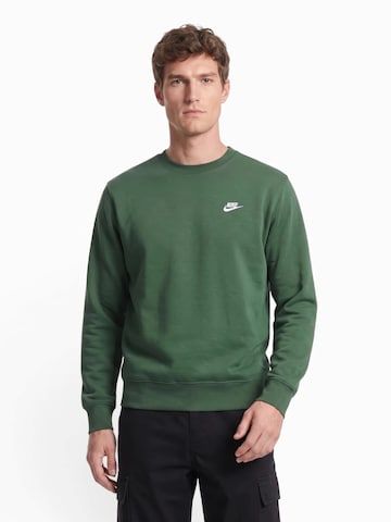 Nike Sportswear - Sweatshirt 'Club Fleece' em verde: frente