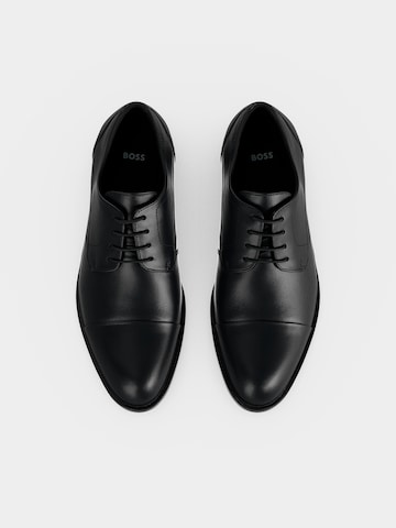 Scarpa stringata 'Tayil' di BOSS in nero