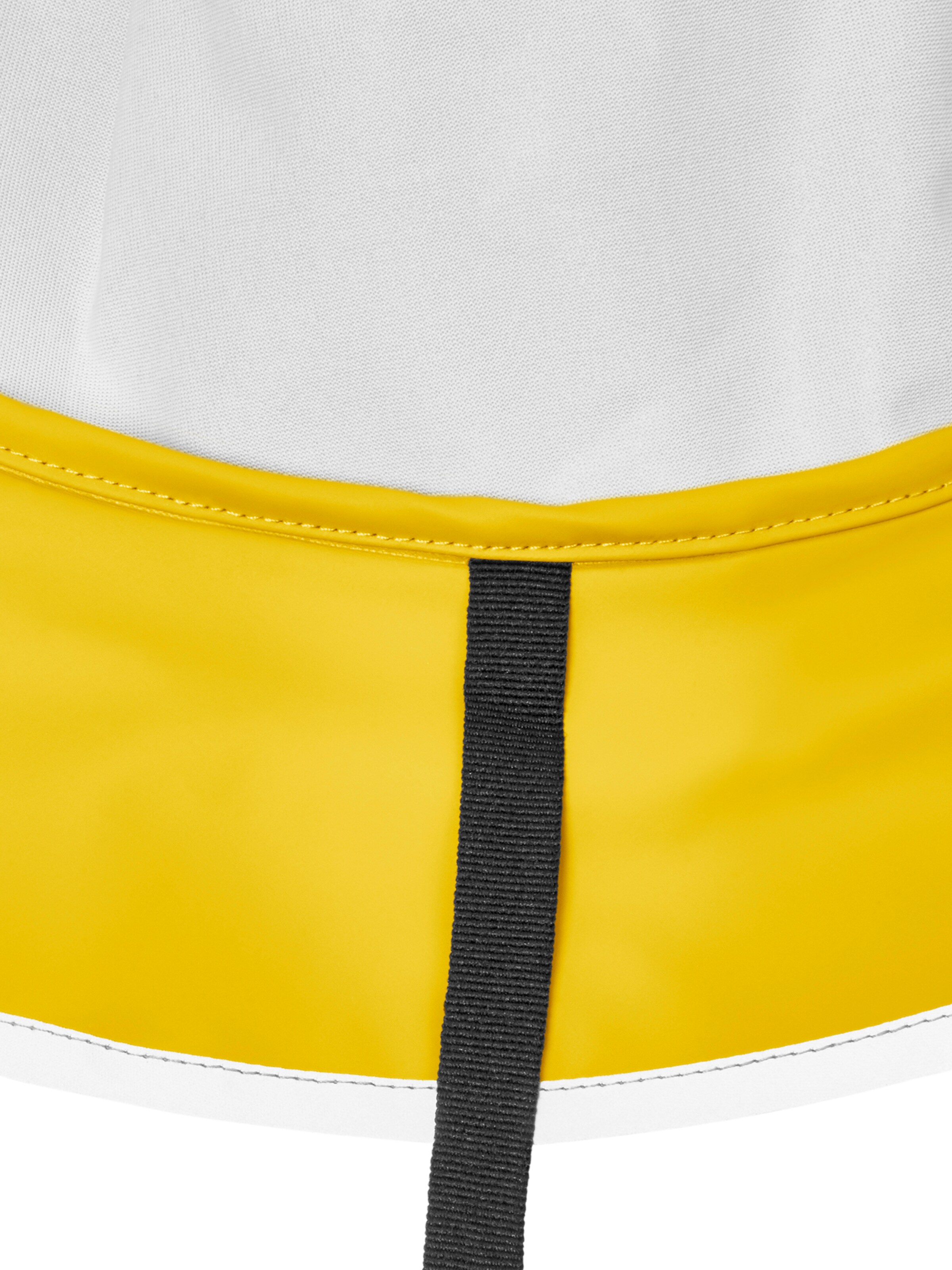 PLAYSHOES Hat in Yellow