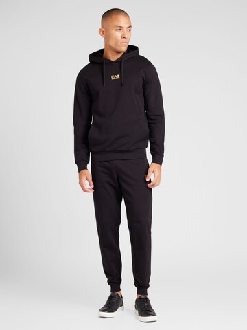EA7 Emporio Armani Normální Joggingová souprava – černá: přední strana