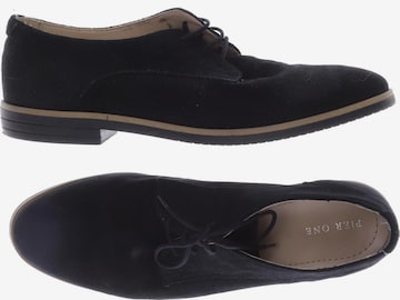 Pier One Halbschuh 41 in Schwarz: predná strana