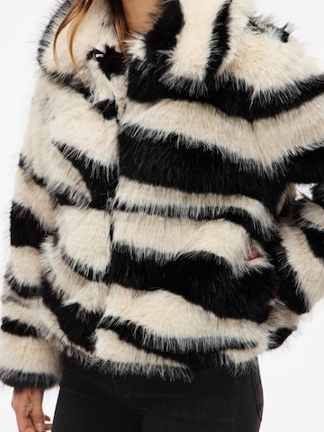 Giacca di mezza stagione 'VIZEBBY' di VILA in beige