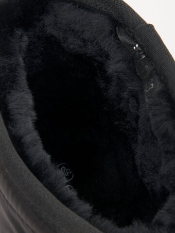 Estro Snow Boots '921-11' in Black
