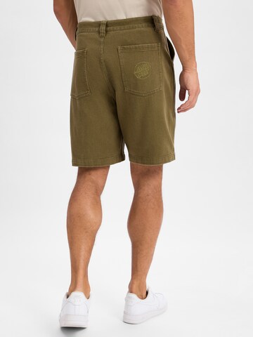 Santa Cruz Regular Pants in Green