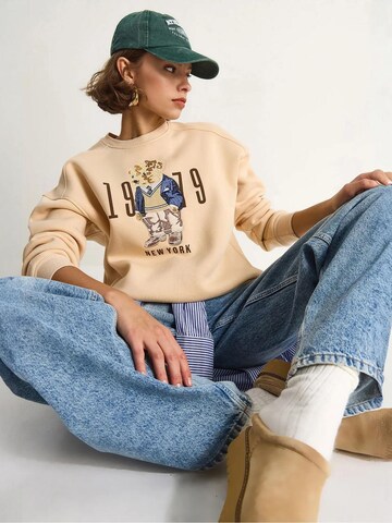 Bianco Lucci - Sweatshirt em bege