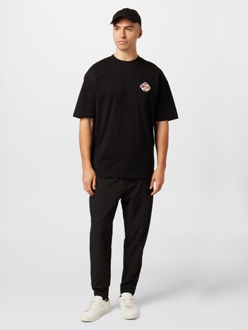 HUGO Red - Camiseta 'Deskide' en negro