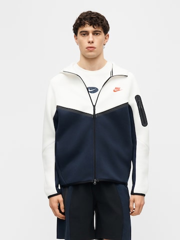 Nike Sportswear Tréning dzseki 'Tech Fleece' - fehér: elől