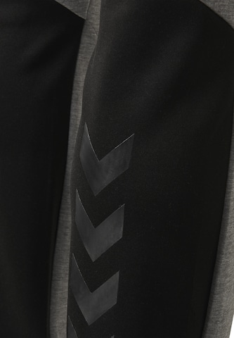 Regular Pantalon de sport 'Tropper' Hummel en gris