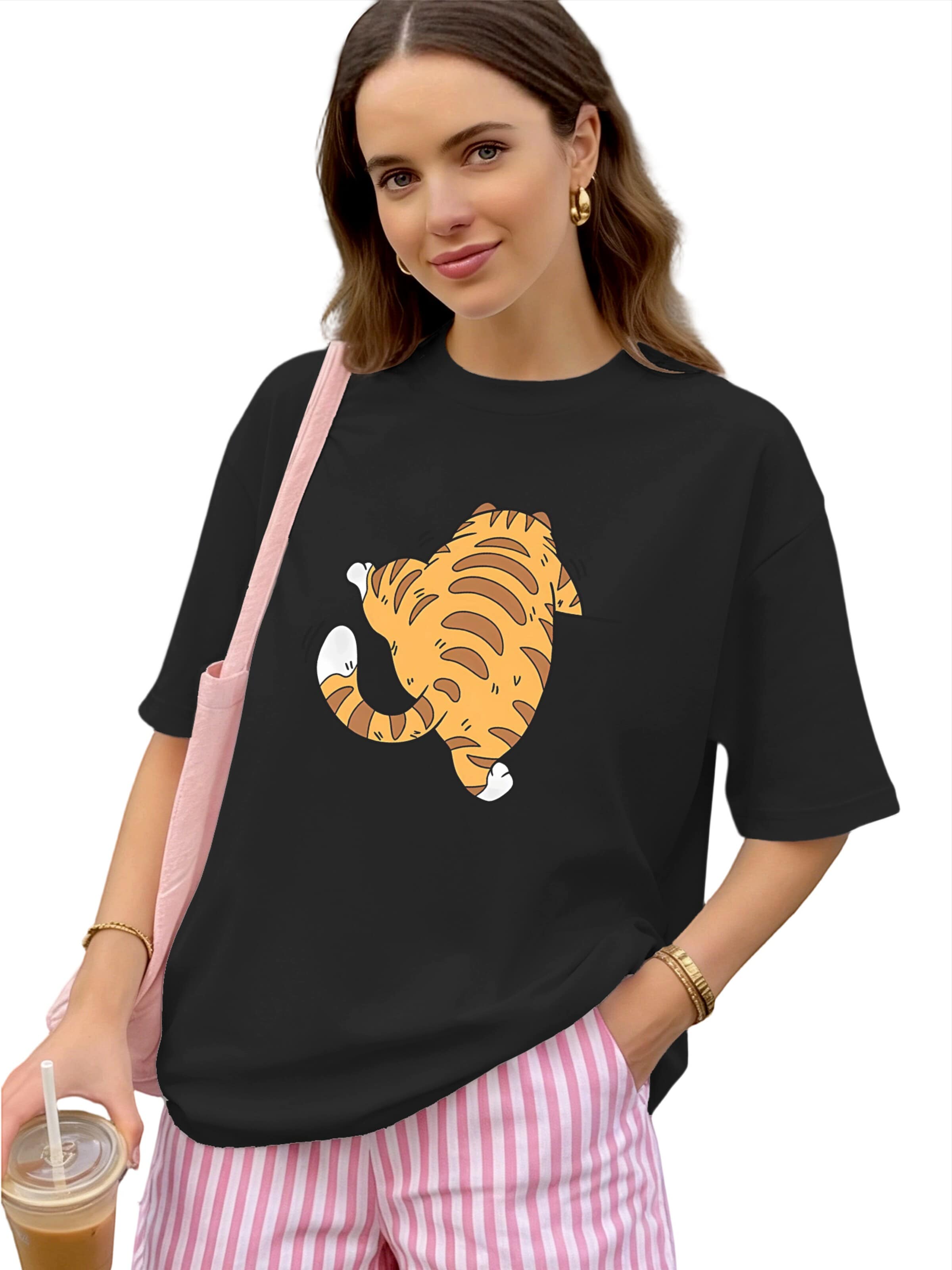 T-shirt oversize GORHEY en noir : devant