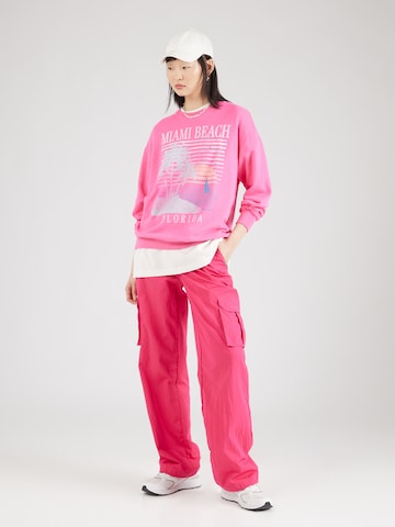 HOLLISTER Sweatshirt in Pink