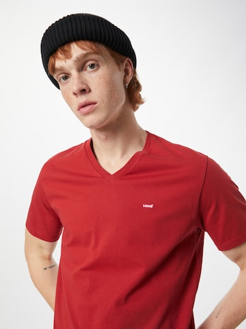 LEVI'S ® Shirt 'Housemark V Neck Tee' in Rot