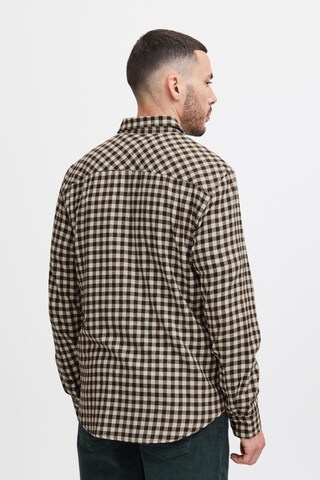 BLEND - Ajuste regular Camisa en marrón