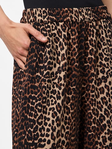 PIECES Wide Leg Hose 'PCTiffany' in Schwarz