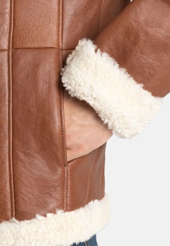 Valcuer 1887 Between-Season Jacket 'Peter VC' in Brown