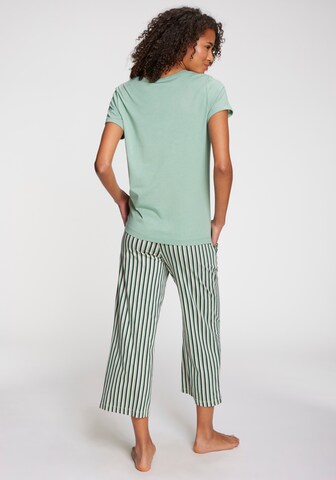 s.Oliver Schlafshirt in Grün