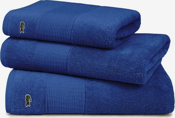 LACOSTE Handdoek in Blauw