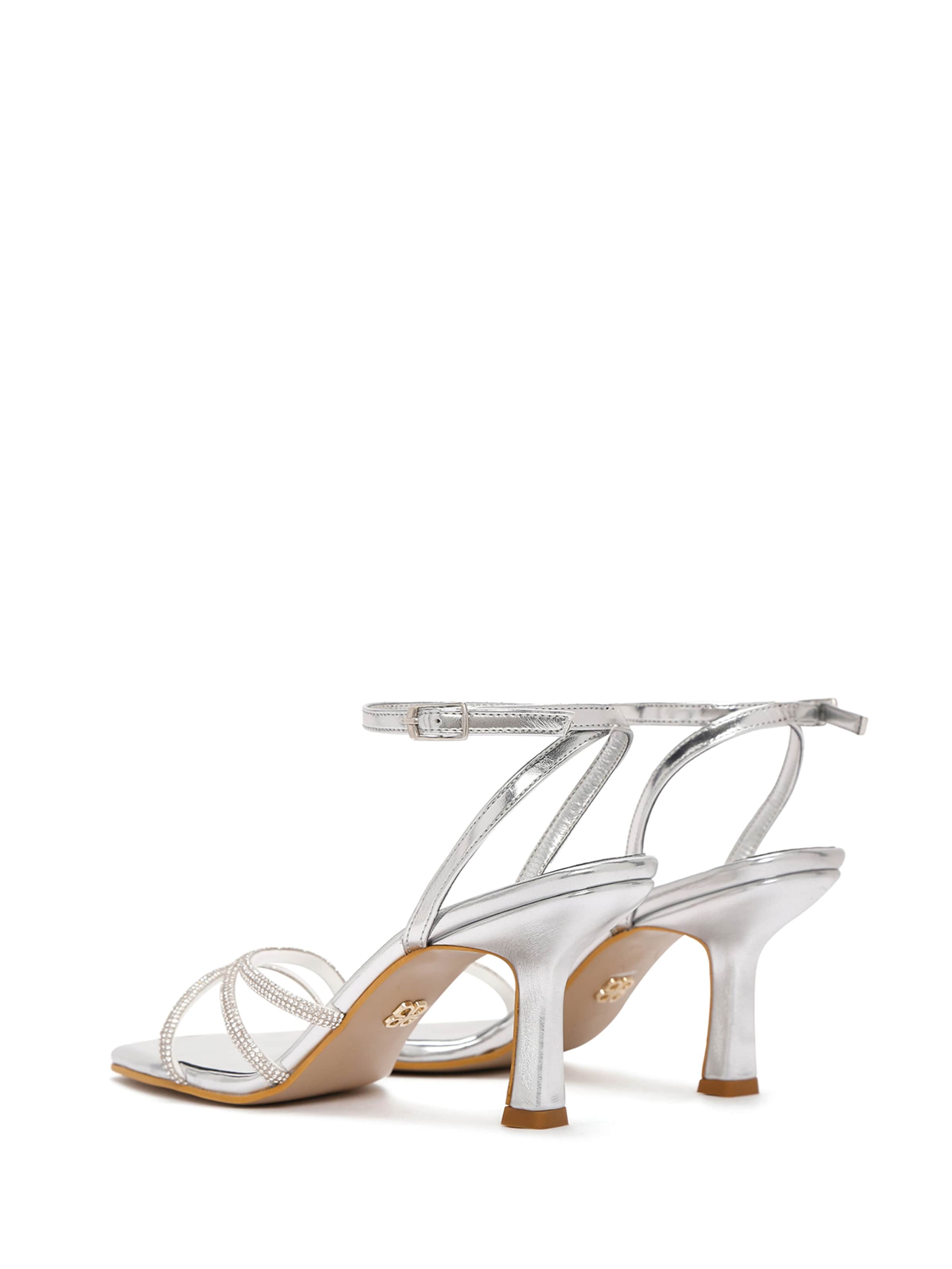 Derimod Riemensandale in Silber