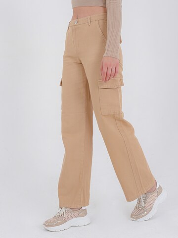 Regular Pantalon cargo 'Lil' FRESHLIONS en beige