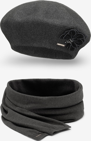 Vivisence Beanie '7036 Set' in Grey: front