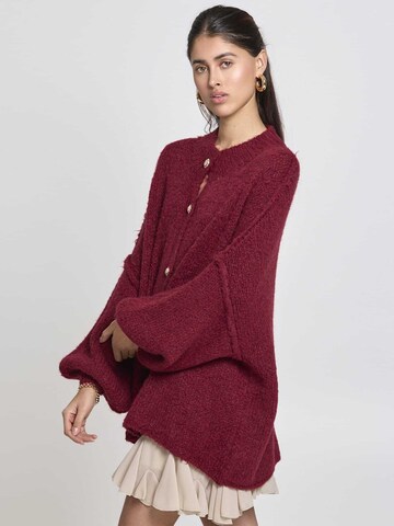 Lilavie Strickjacke ' Lolaa Oversize One Size ' in Rot
