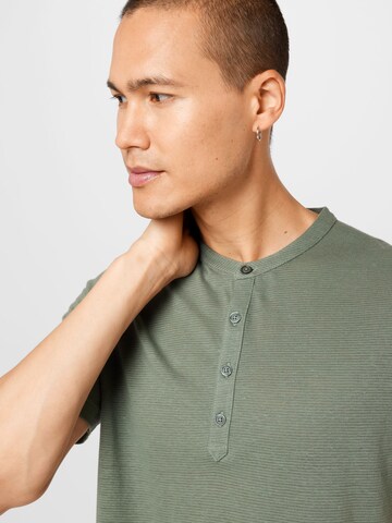 T-Shirt s.Oliver en vert