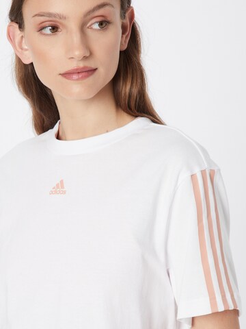 T-shirt fonctionnel ADIDAS SPORTSWEAR en blanc