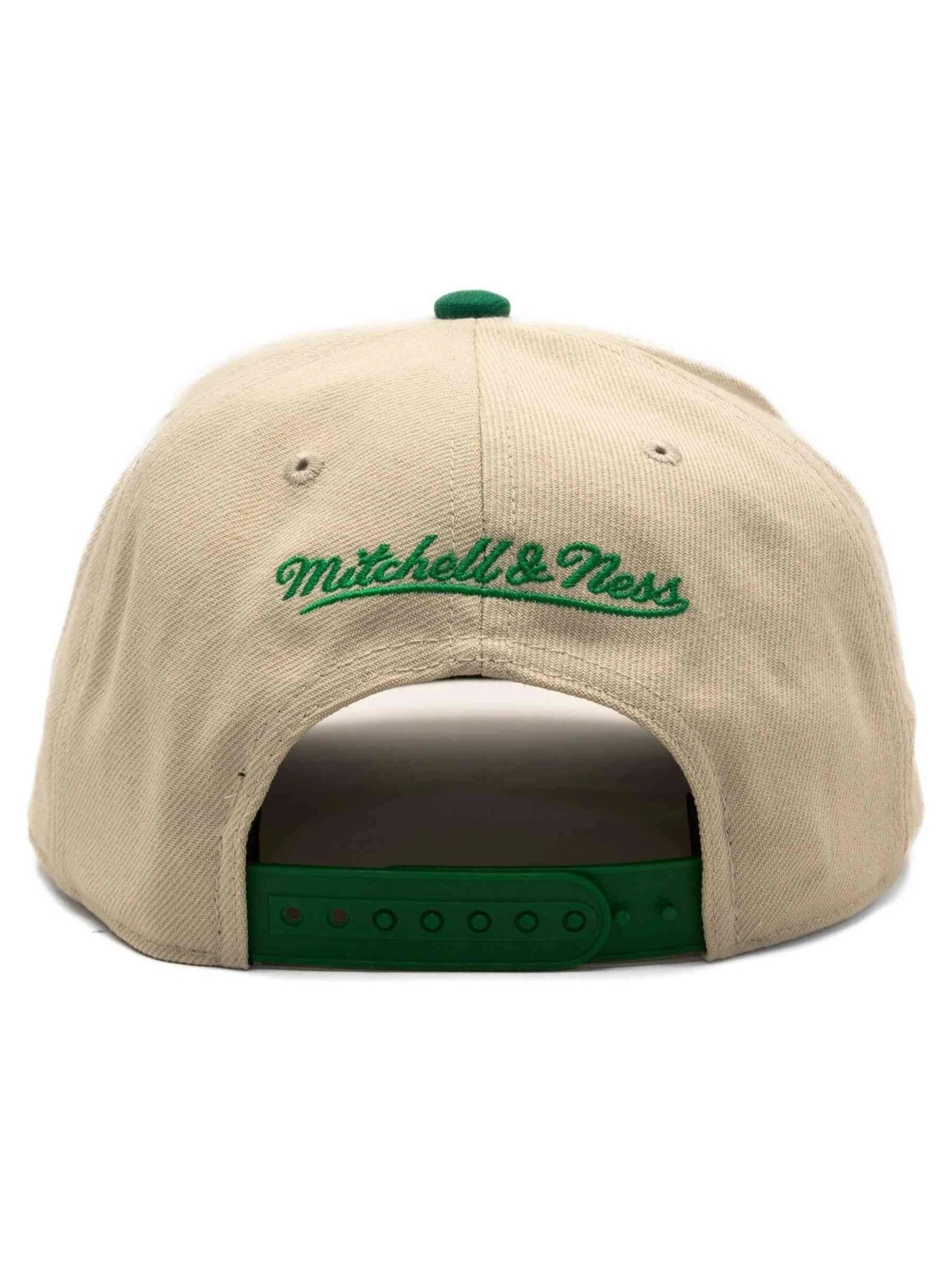 Mitchell & Ness - Gorra 'Gorra mitchell & ness off white celtics tilted pro snapback' en beige