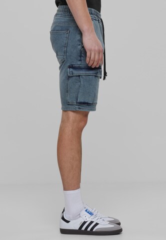 2Y Premium Regular Shorts in Blau