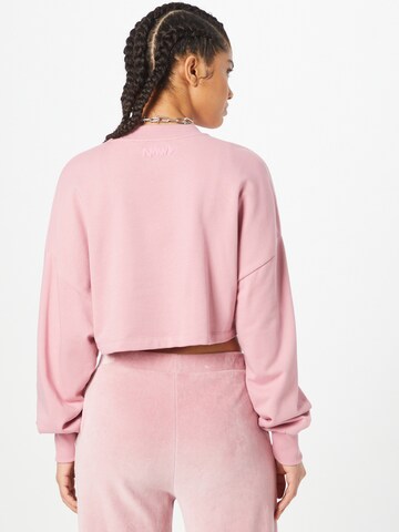 ABOUT YOU Limited - Sweatshirt 'Salma' em rosa