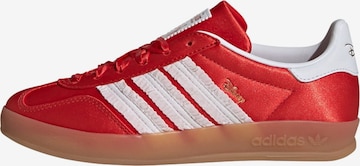 Baskets 'Disney Gazelle' ADIDAS ORIGINALS en rouge : devant