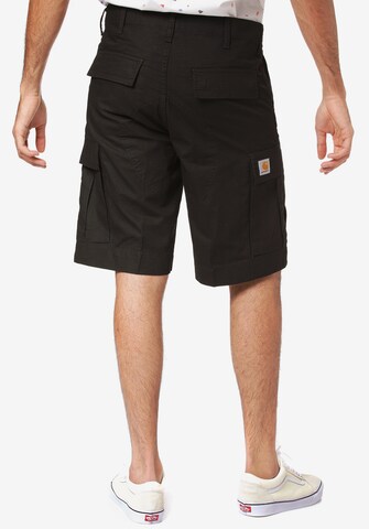 Carhartt WIP Regular Shorts in Schwarz