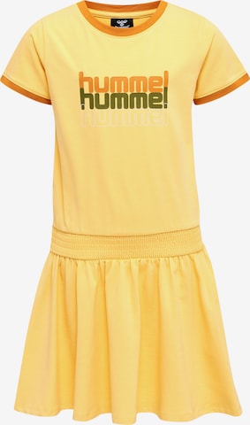 Robe Hummel en jaune : devant