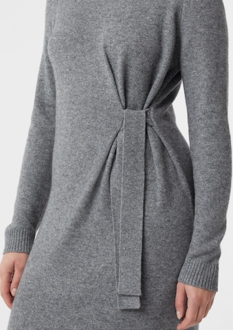 COMMA Kleid in Grau