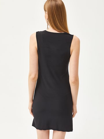 olalook Kleit, värv must