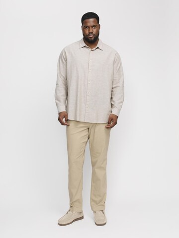 Jack & Jones Plus Regular fit Button Up Shirt 'JJEBreeze' in Beige