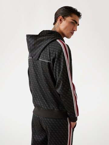 GUESS Sweatjacke in Schwarz