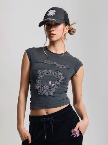 Ed Hardy Футболка 'Blumen-Totenkopf' в Серый