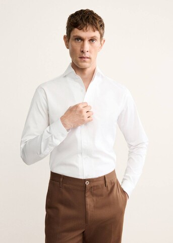 MANGO MAN Regular fit Button Up Shirt 'Roma2' in White: front