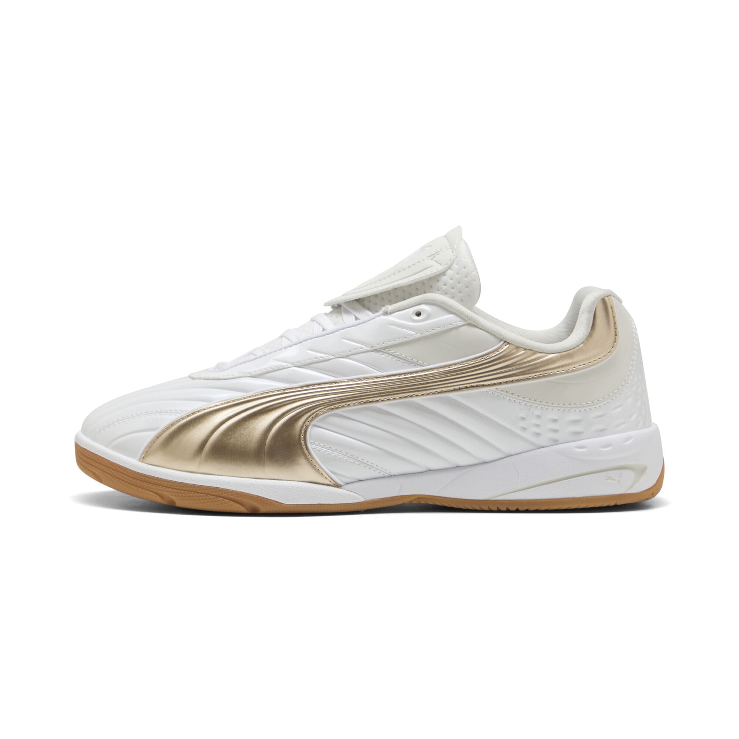 PUMA Platform trainers in White: front