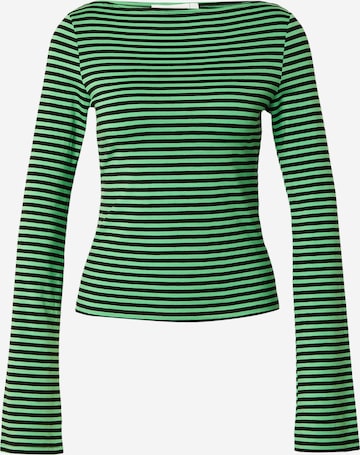 WEEKDAY Μπλουζάκι 'Annie' σε πράσινο: μπροστά