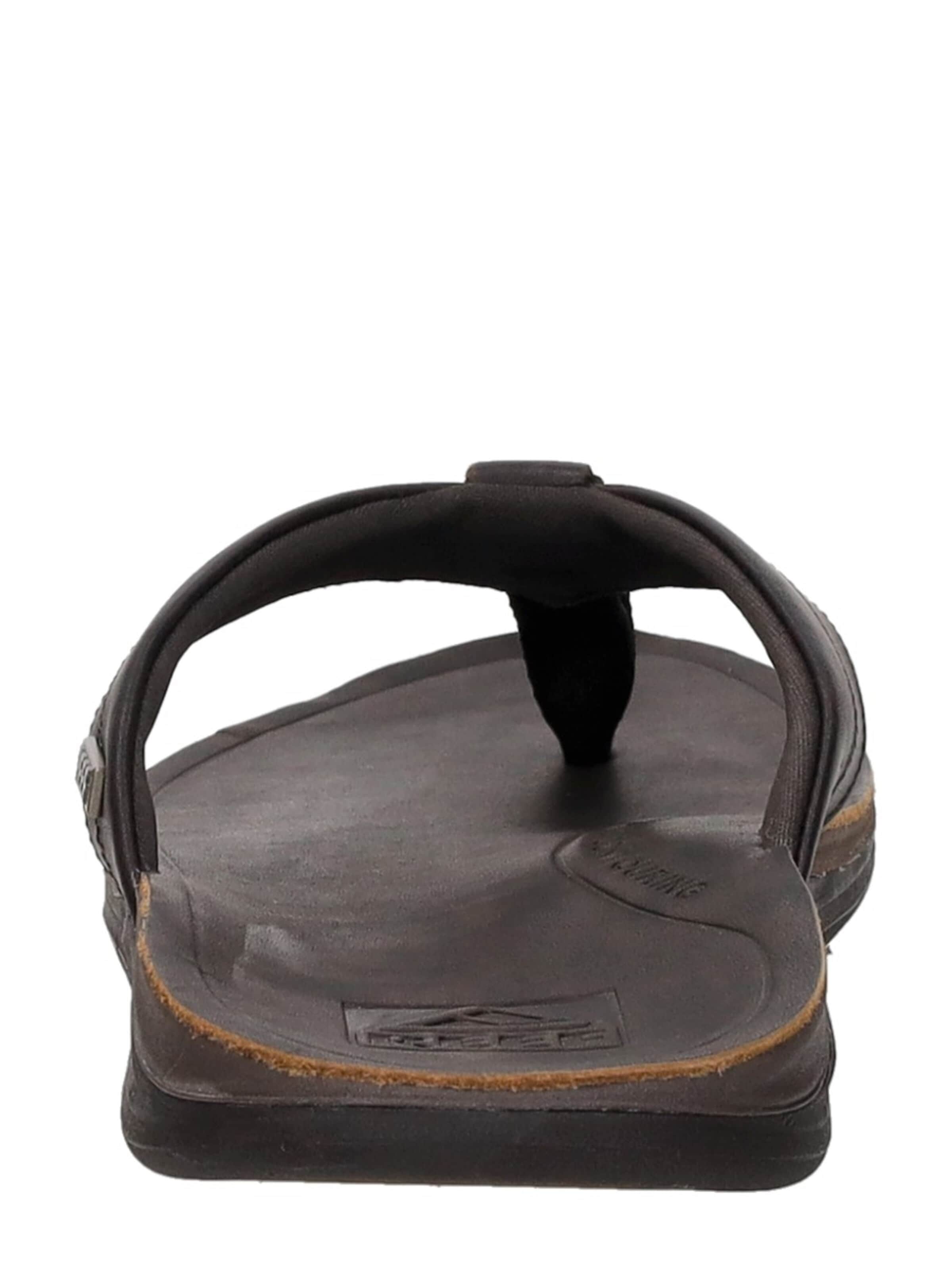 REEF T-bar sandals in Brown