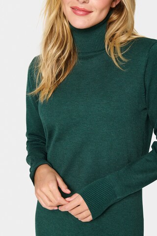 SAINT TROPEZ - Vestido de punto 'Mila' en verde