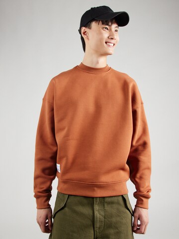 ALPHA INDUSTRIES Суичър в кафяво