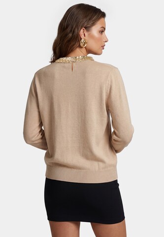 faina Sweater in Beige